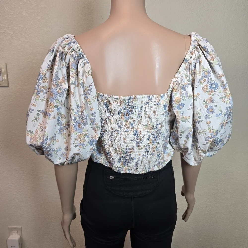 Abercrombie & Fitch Ditsy Floral Lined Puff Ballon Sleeve Crop Top - Size Medium